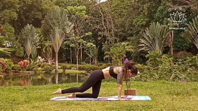 Connecting chakra alignment class
